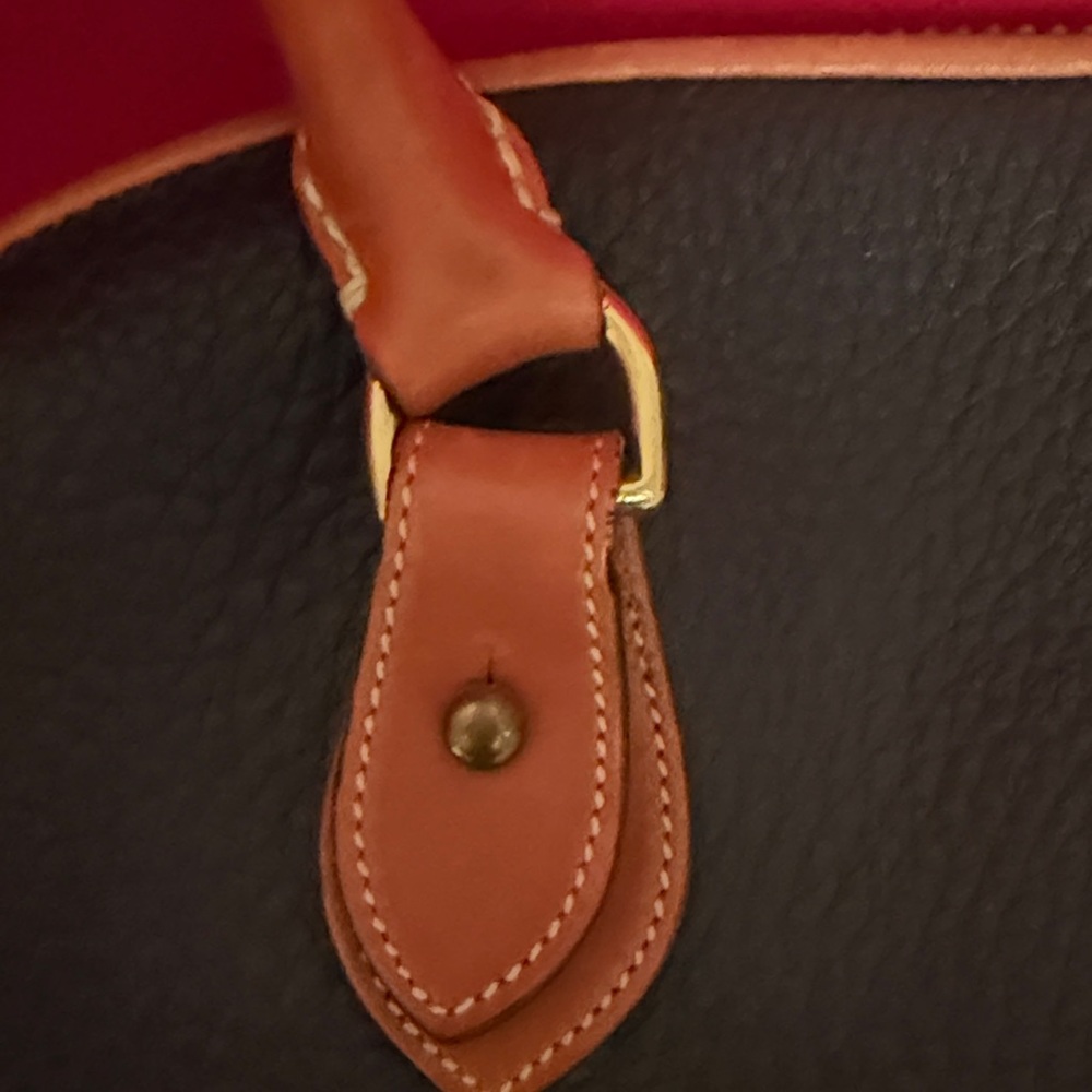 Vintage Dooney & Bourke - Picture 12 of 16